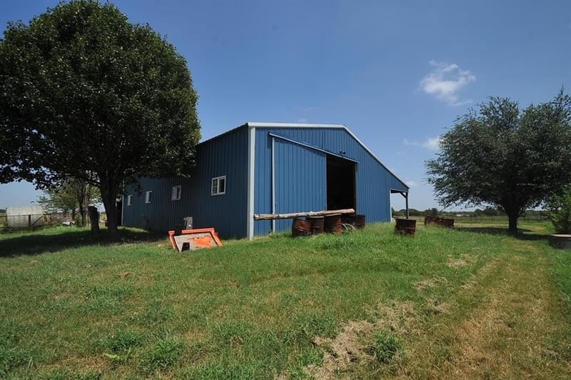 806 N Fm 1752, Savoy TX 75479 - Photo 20