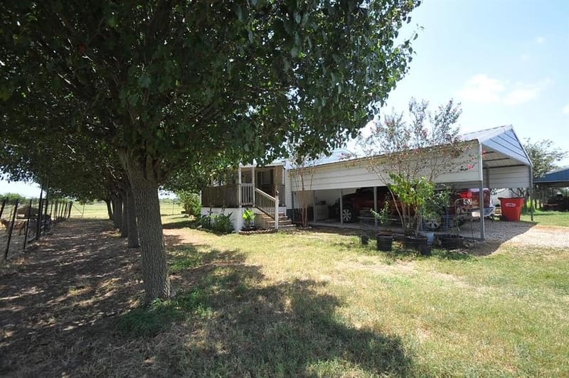 806 N Fm 1752, Savoy TX 75479 - Photo 14