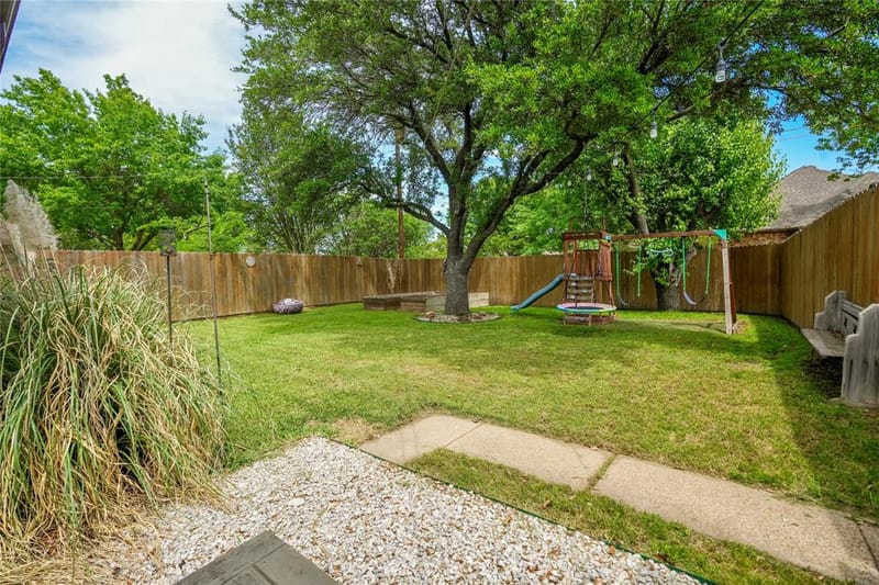 6320 Leasa Court, Sachse TX 75048 - Photo 13