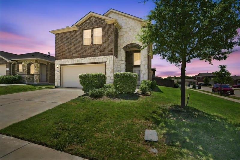2070 Puma Street, Crandall TX 75114
