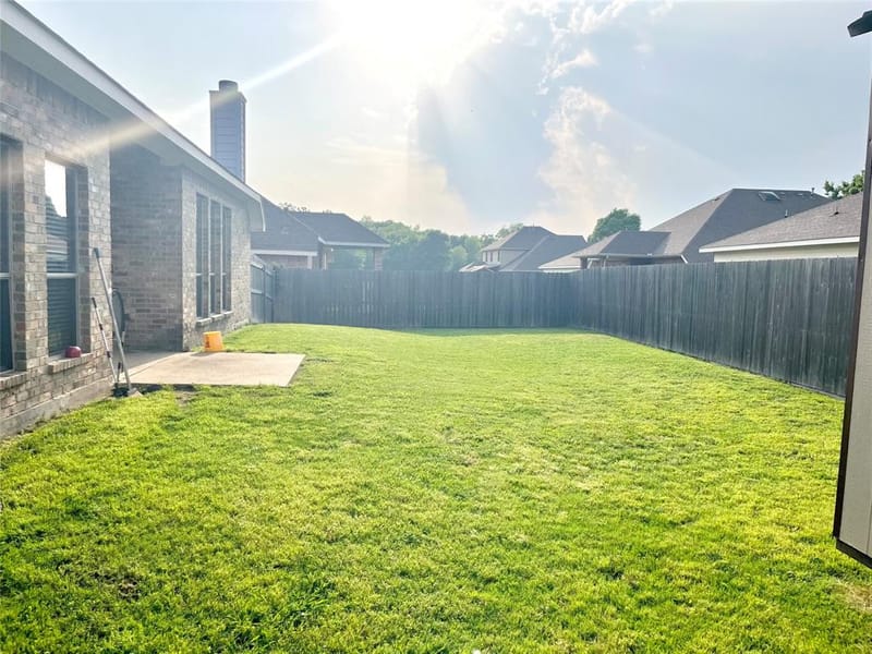 1113 Devonshire Drive, Glenn Heights TX 75154 - Photo 13