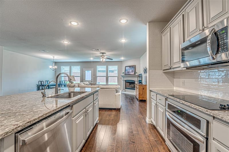 909 Gambel Drive, Sherman TX 75092 - Photo 11