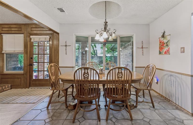 5707 Trail Crest Drive, Arlington TX 76017 - Photo 13