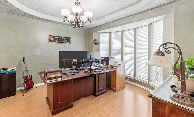 5707 Trail Crest Drive, Arlington TX 76017 - Photo 5