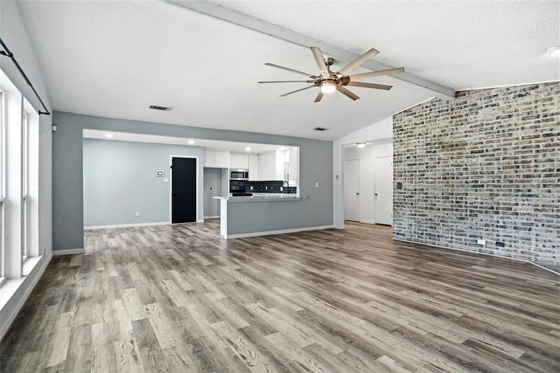 261 Timberlake Drive, Azle TX 76020 - Photo 10
