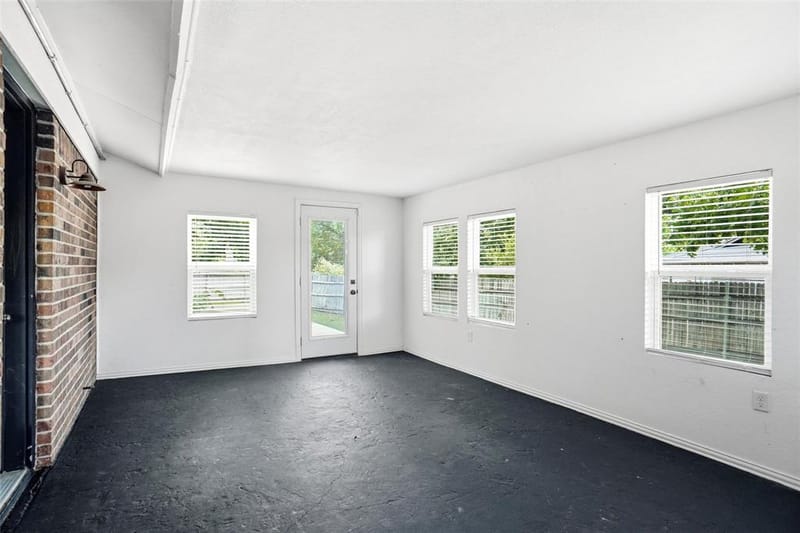 261 Timberlake Drive, Azle TX 76020 - Photo 15