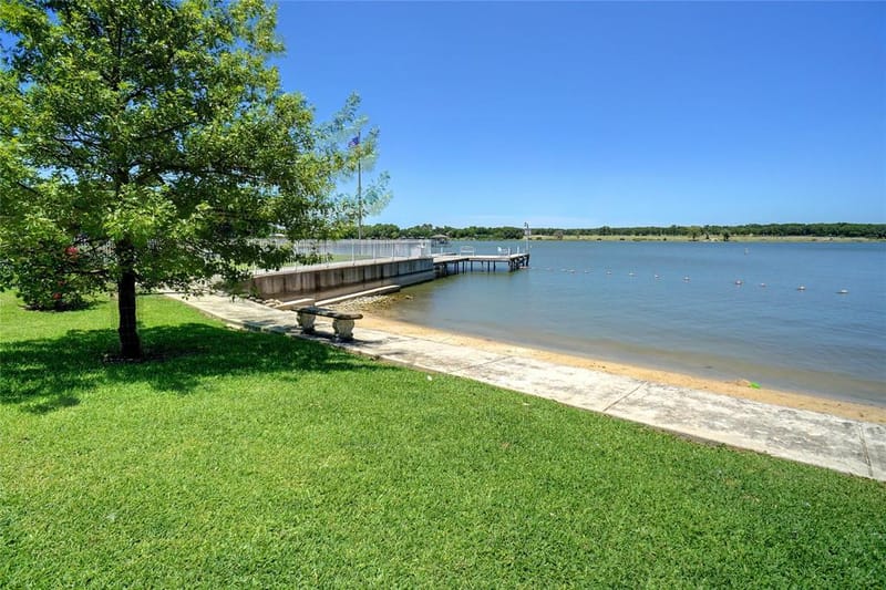 261 Timberlake Drive, Azle TX 76020 - Photo 31