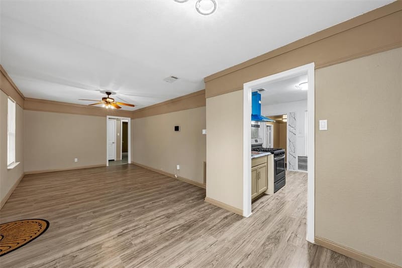 2012 N 39th Street, Waco TX 76707 - Photo 5