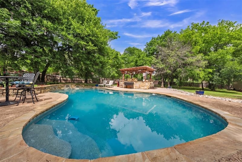 1557 Woodbee Court, Azle TX 76020 - Photo 2