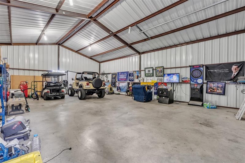 1557 Woodbee Court, Azle TX 76020 - Photo 35