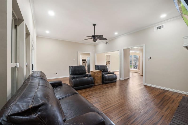 1947 Chesham Drive, Carrollton TX 75007 - Photo 33