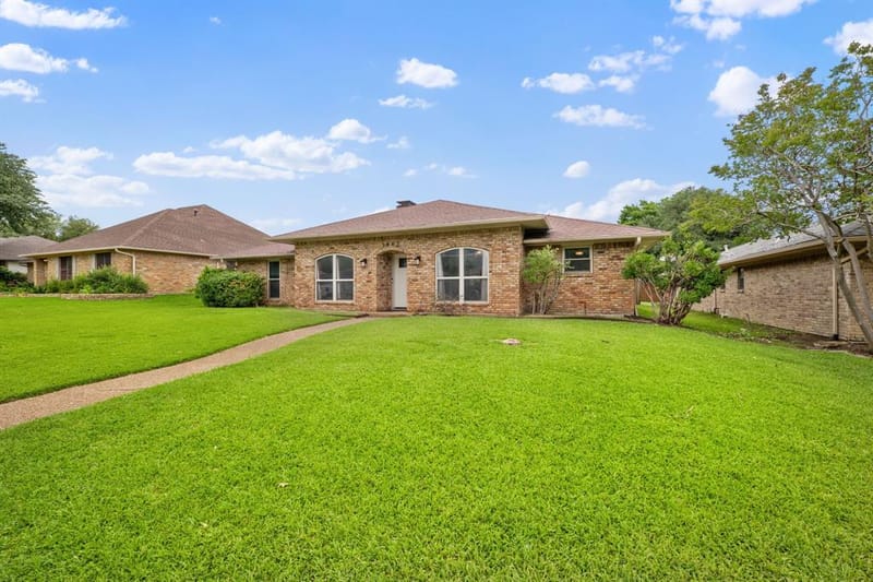 1947 Chesham Drive, Carrollton TX 75007 - Photo 39