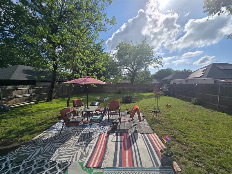 203 Stroud Street, Cleburne TX 76033 - Photo 14