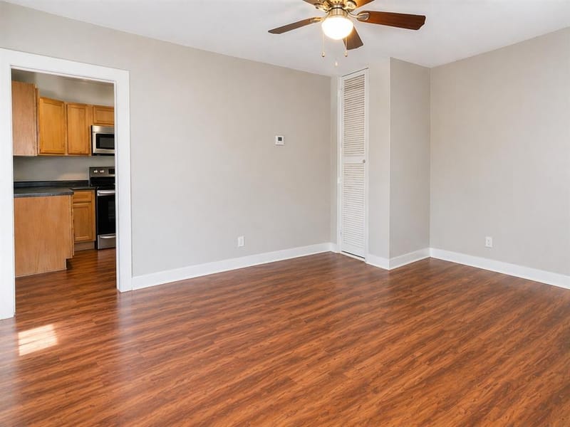 203 Stroud Street, Cleburne TX 76033 - Photo 8