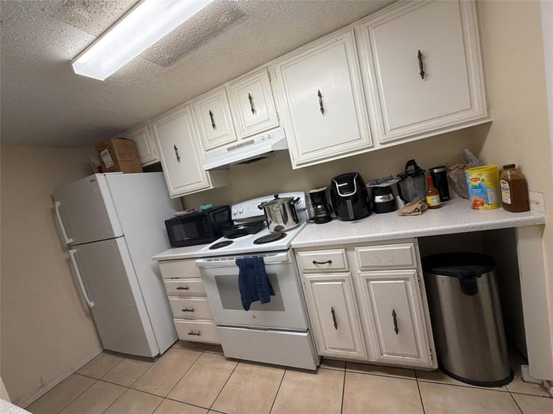 8560 Park Lane # 46, Dallas TX 75231 - Photo 15