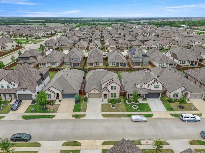 1913 Braided Mane Avenue, Aubrey TX 76227 - Photo 32