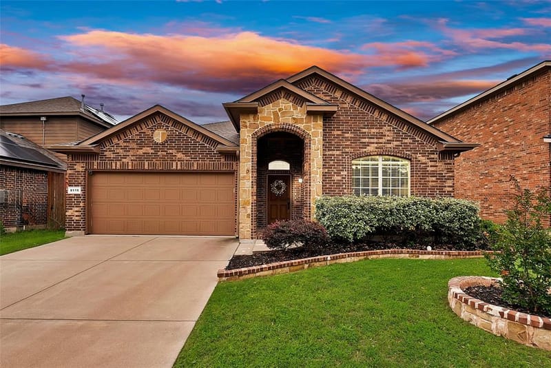 8116 Misty Water Drive, Fort Worth TX 76131
