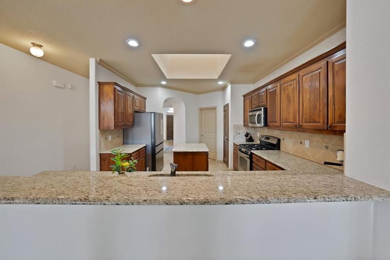 8116 Misty Water Drive, Fort Worth TX 76131 - Photo 14