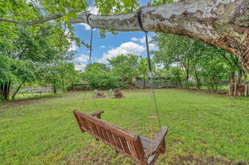 7741 Fairway Road, Woodway TX 76712 - Photo 37
