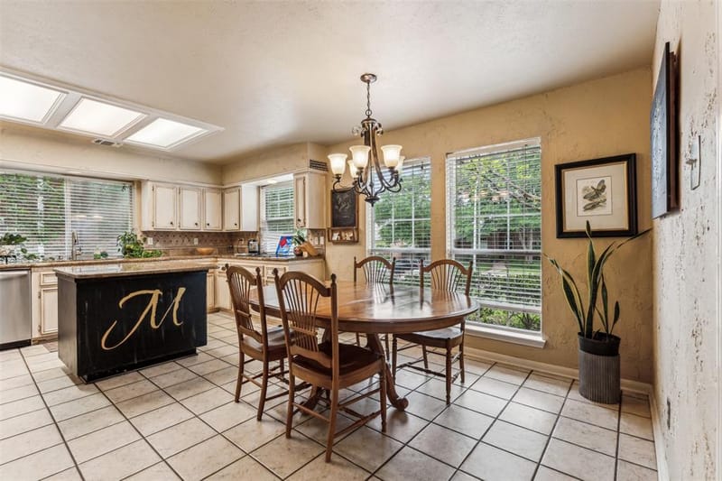 5109 Dewdrop Lane, Fort Worth TX 76123 - Photo 8