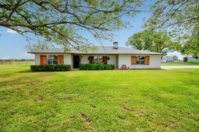 3781 Fm 151, Whitewright TX 75491 - Photo 3