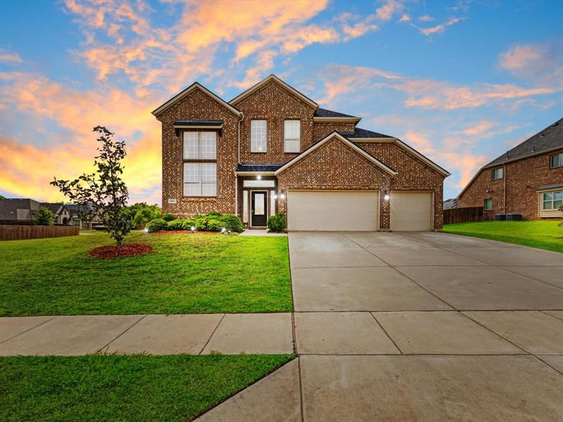 614 Woodridge Drive, Oak Point TX 75068