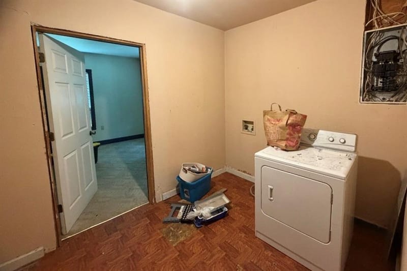 574 E Marshall Street, Van Alstyne TX 75495 - Photo 2