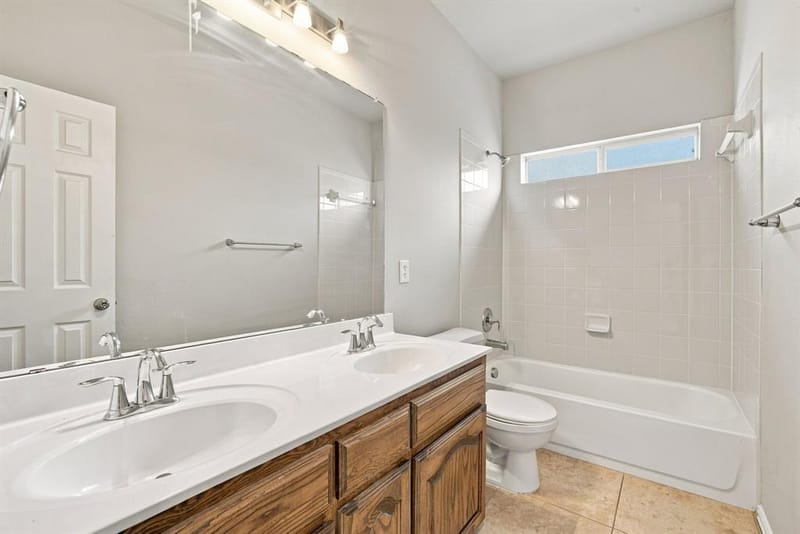 1020 Lake Hollow Drive, Little Elm TX 75068 - Photo 22