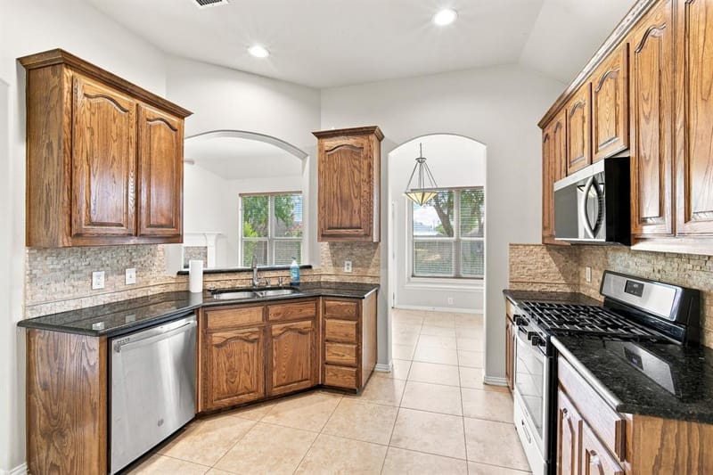 1020 Lake Hollow Drive, Little Elm TX 75068 - Photo 8