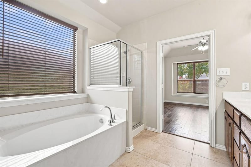 1020 Lake Hollow Drive, Little Elm TX 75068 - Photo 21