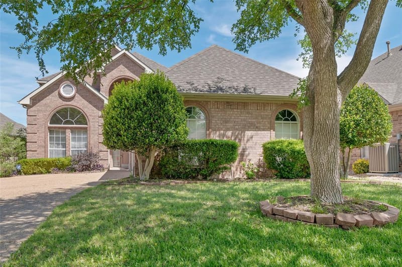 1709 Villa Court, Corinth TX 76210 - Photo 32