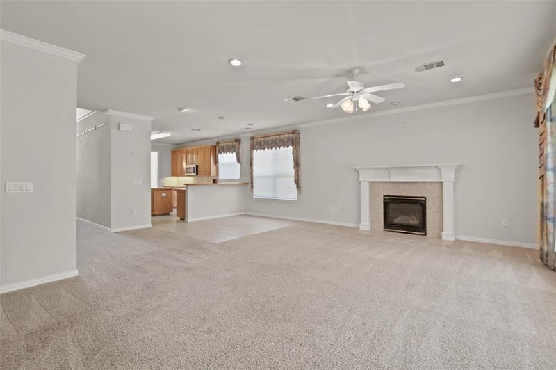 1709 Villa Court, Corinth TX 76210 - Photo 11