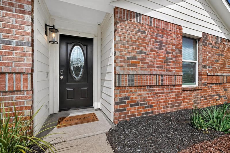 124 Sandlewood Drive, Terrell TX 75160 - Photo 2