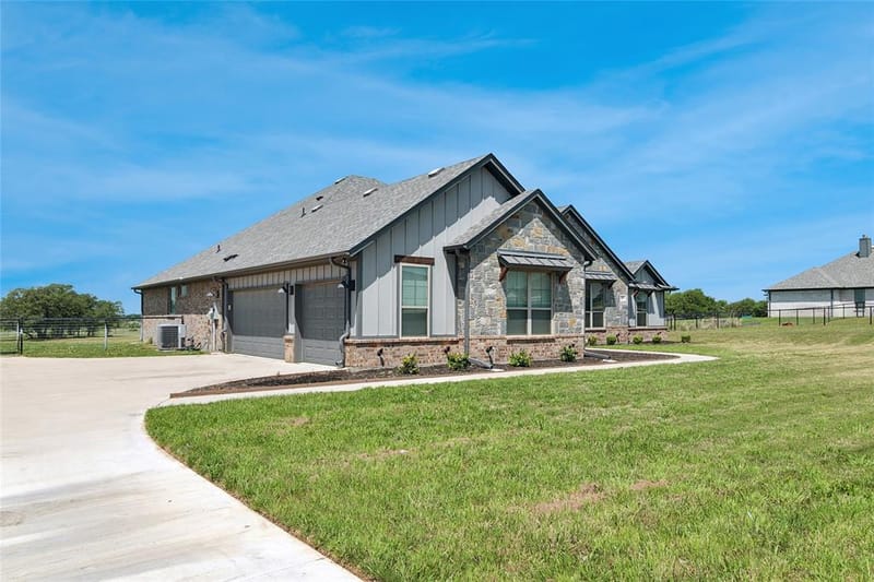 587 Old Agnes Road, Weatherford TX 76088 - Photo 3