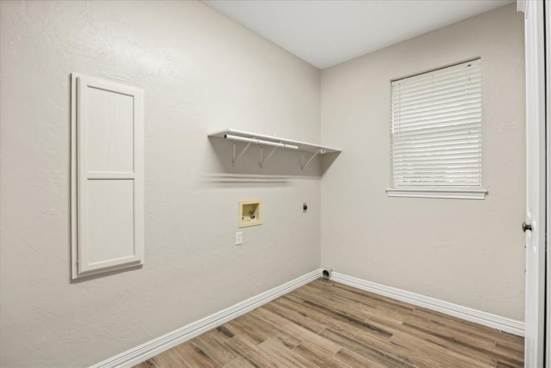 9616 Air Park Drive, Granbury TX 76049 - Photo 27