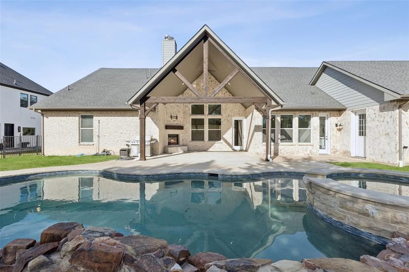 4594 Lake Breeze Drive, McKinney TX 75071 - Photo 32