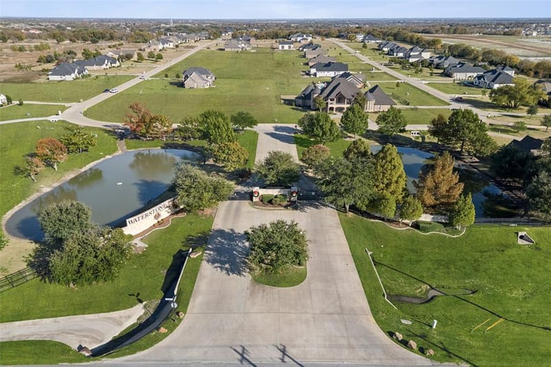 4594 Lake Breeze Drive, McKinney TX 75071 - Photo 38
