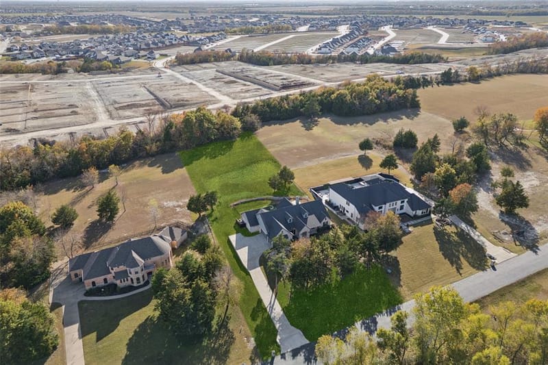4594 Lake Breeze Drive, McKinney TX 75071 - Photo 35