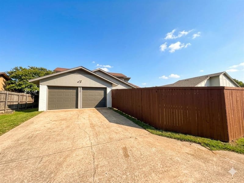 1802 Auburn Drive, Richardson TX 75081 - Photo 18