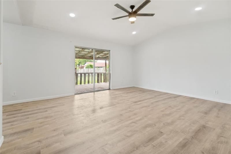 2654 Arlington Lane, Lancaster TX 75134 - Photo 6