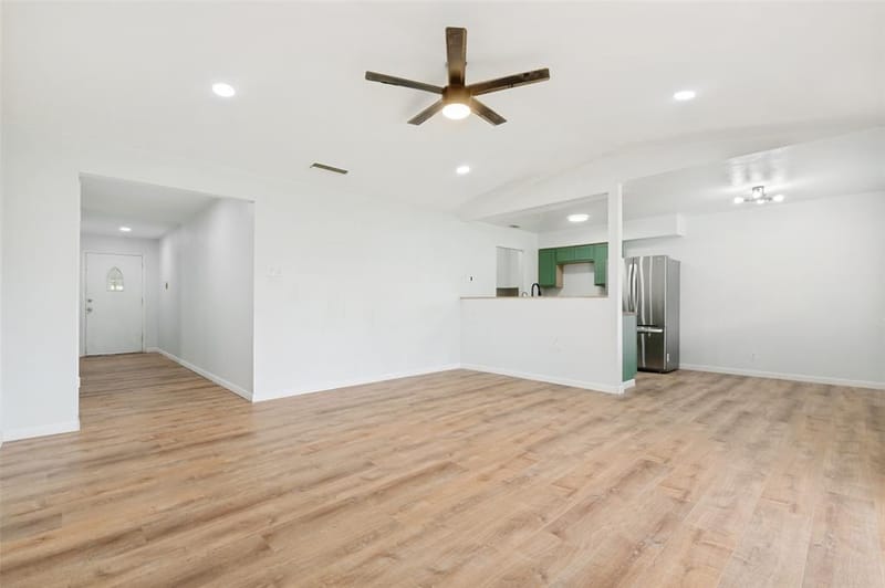 2654 Arlington Lane, Lancaster TX 75134 - Photo 4