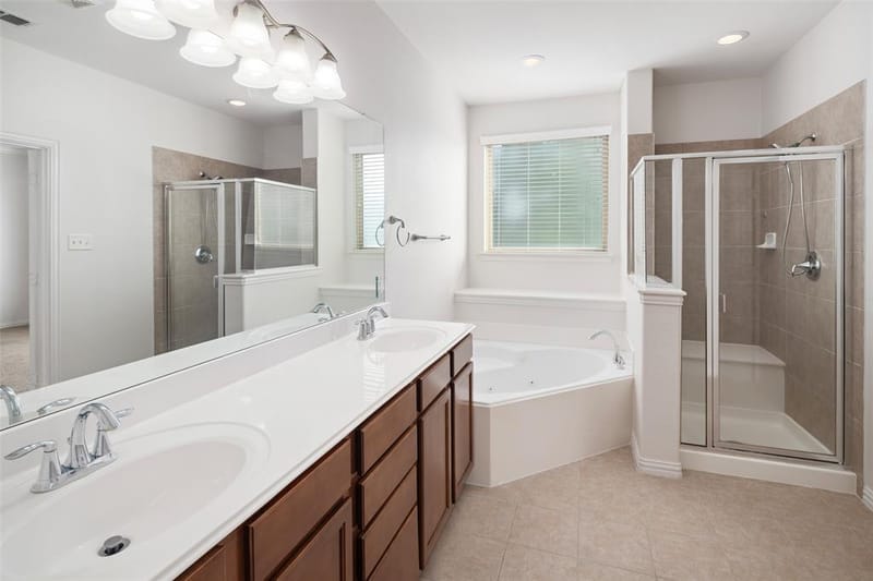 1619 Southwestern Drive, Allen TX 75013 - Photo 8