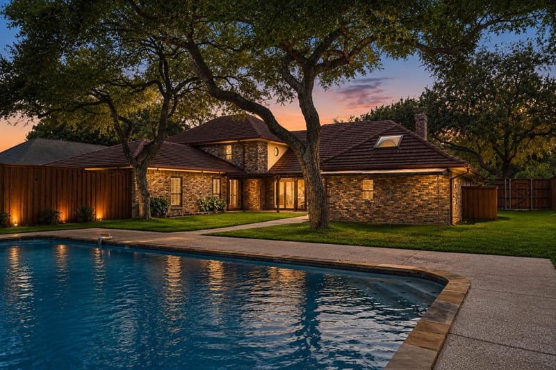 13216 Hillcrest Road, Dallas TX 75240 - Photo 2