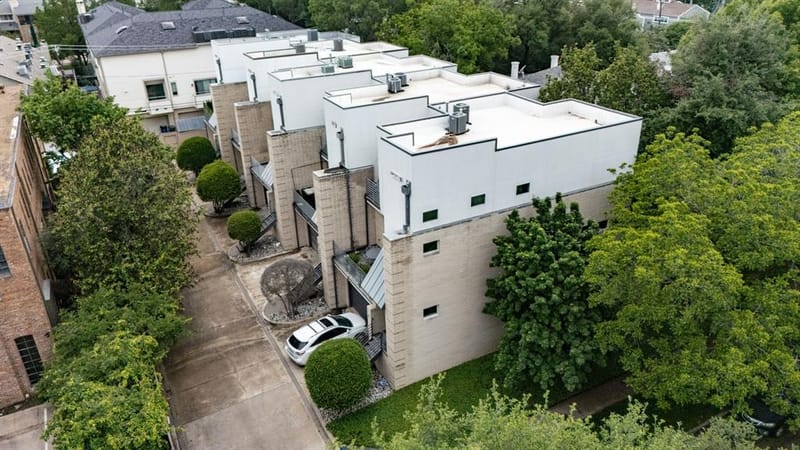 3925 Gilbert Avenue # C, Dallas TX 75219 - Photo 38