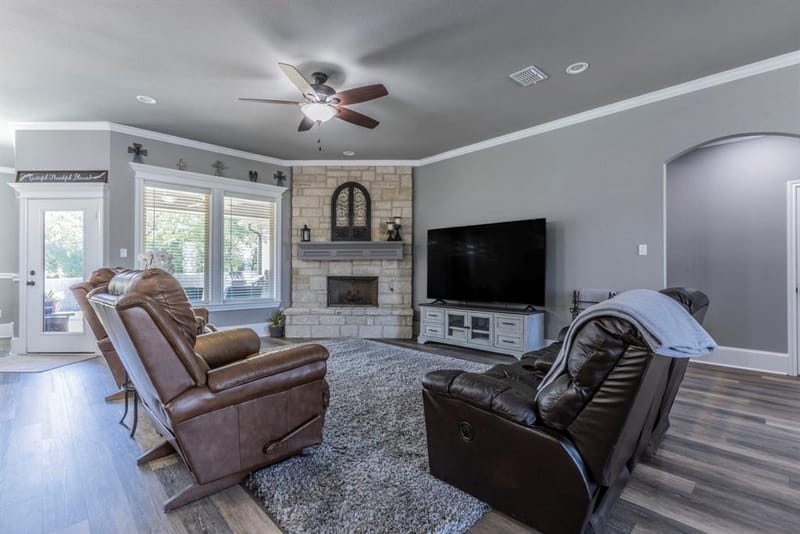 233 Fox Run Lane, Robinson TX 76706 - Photo 8