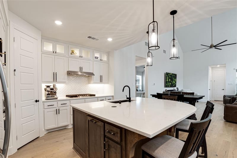 2356 Campfire Trail, Northlake TX 76247