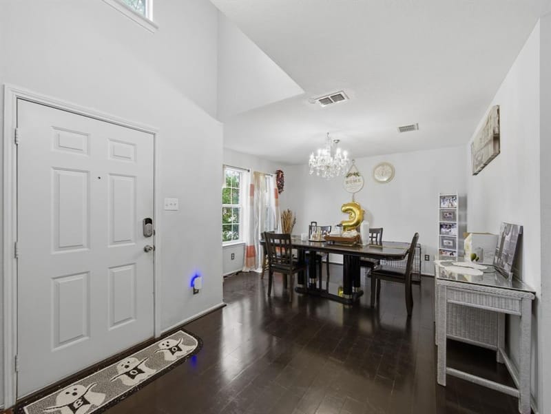 1089 Cove Hollow Drive, Cedar Hill TX 75104 - Photo 4