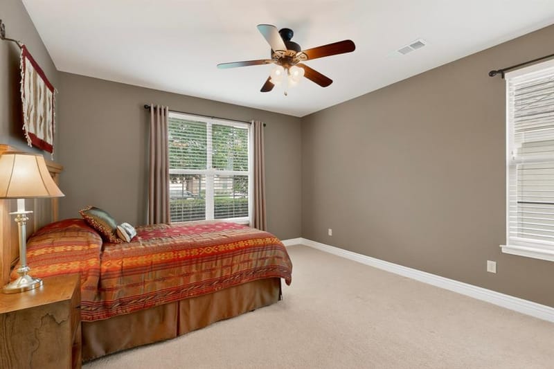 9524 Crestview Drive, Denton TX 76207 - Photo 36