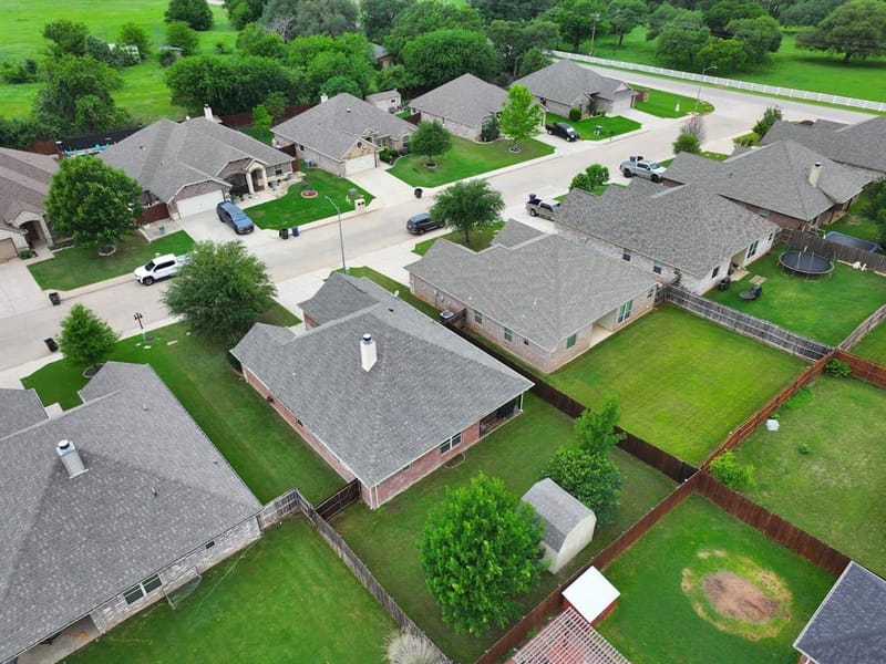 109 Donna Circle, Granbury TX 76049 - Photo 28
