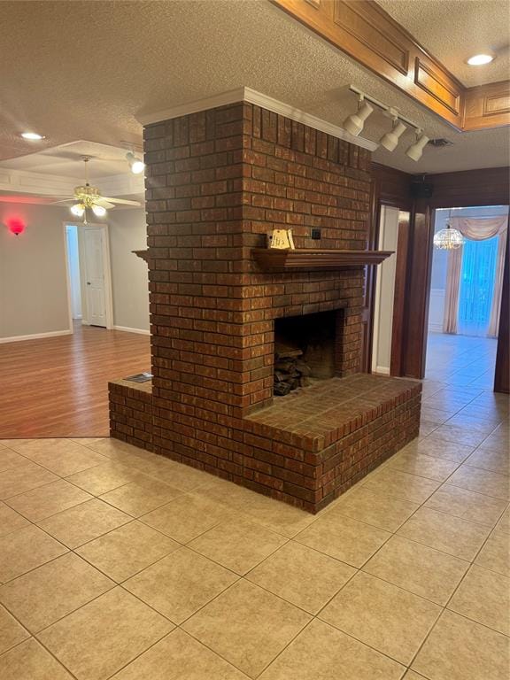 713 Ashley Drive, Hurst TX 76054 - Photo 17